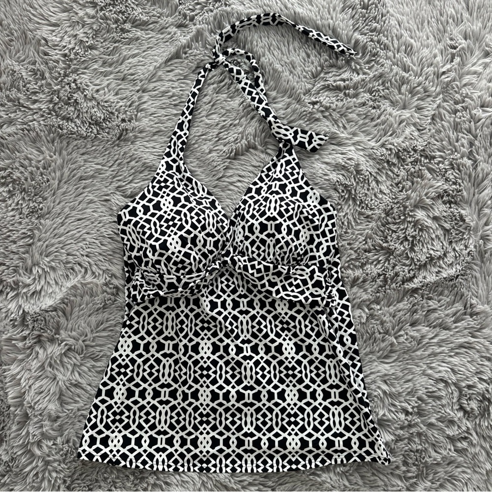 Black and White Land’s End tankini top